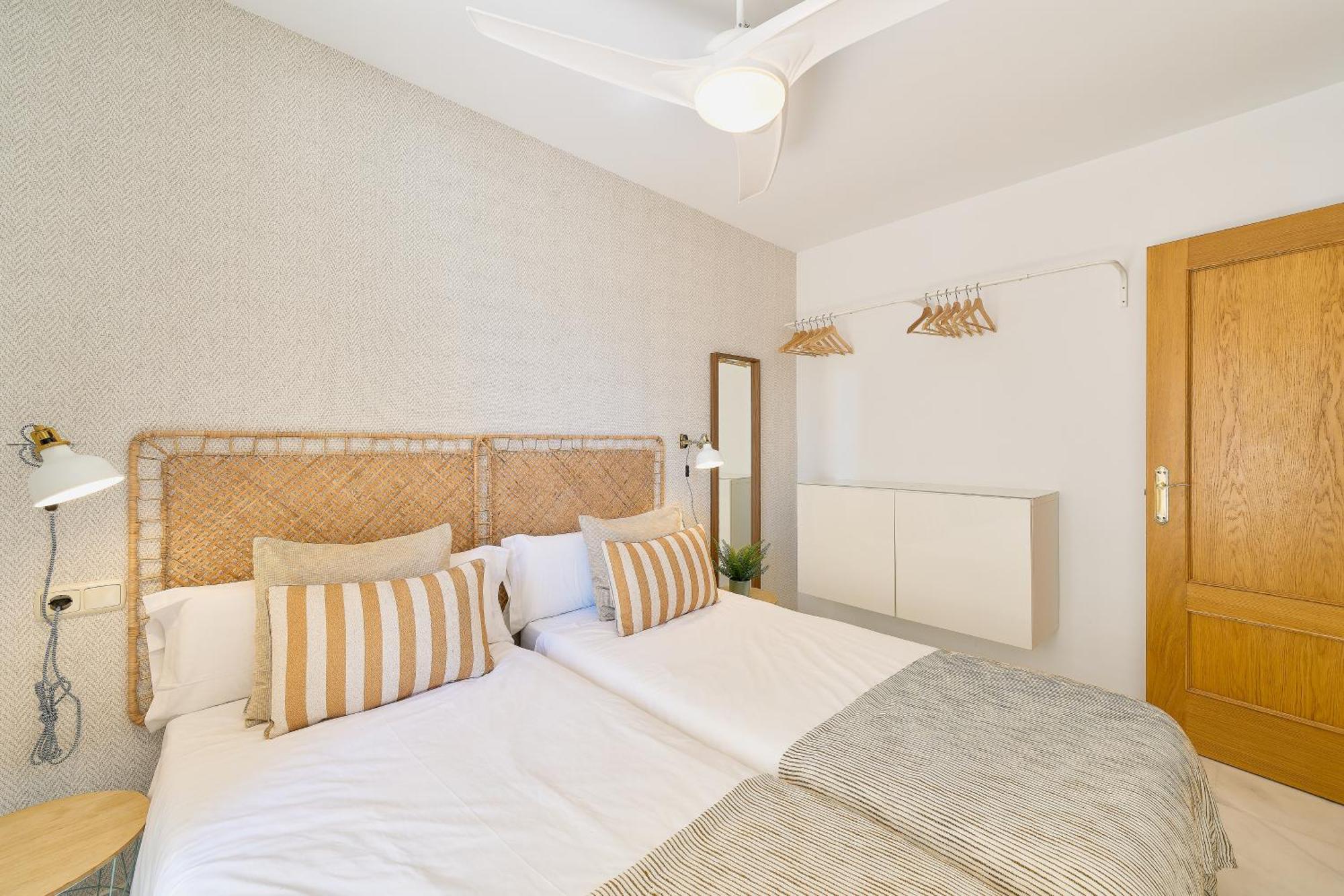 Fuengirola Beach Apartment By Stay Belonio Dış mekan fotoğraf