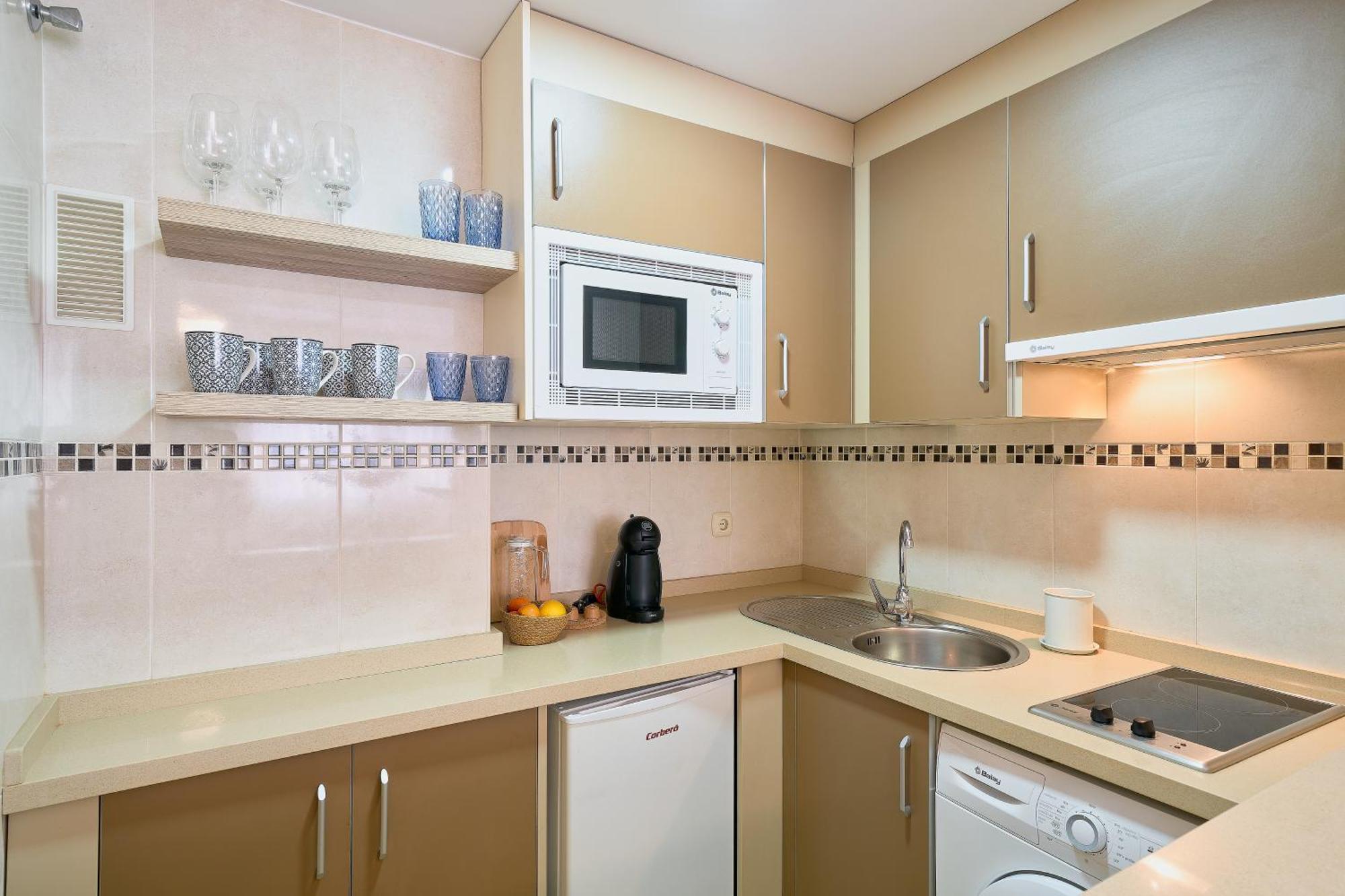 Fuengirola Beach Apartment By Stay Belonio Dış mekan fotoğraf